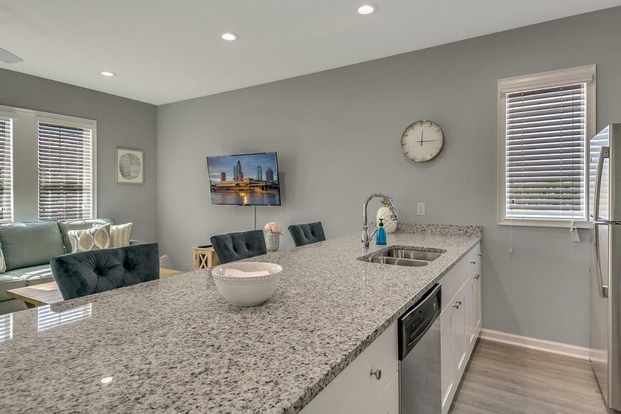 Apartament New 3/2 Duplex Minutes From Heart Of Tampa -Unit B Zewnętrze zdjęcie