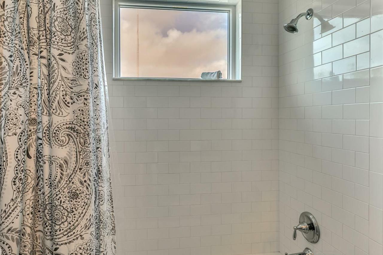 Apartament New 3/2 Duplex Minutes From Heart Of Tampa -Unit B Zewnętrze zdjęcie